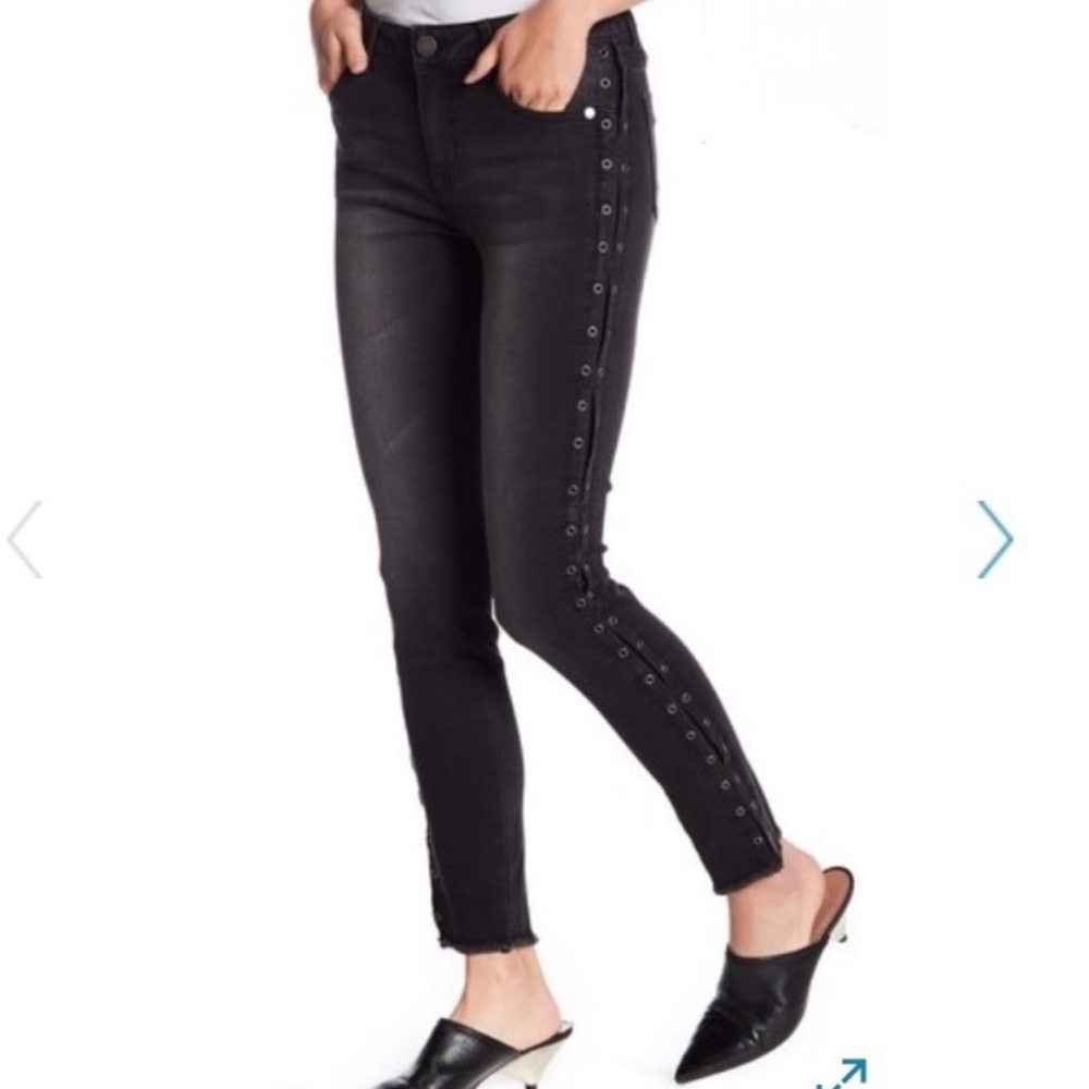 NWT Romeo and Juliet black skinny jeans